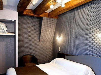 Hotel Auberge De La Bonde Logis Langeais Eksteriør billede